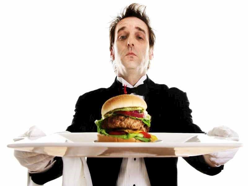 نیروی پذیرایی و تعدد سرویس ها