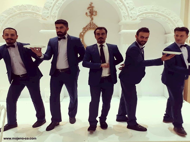 خدمه پذیرایی